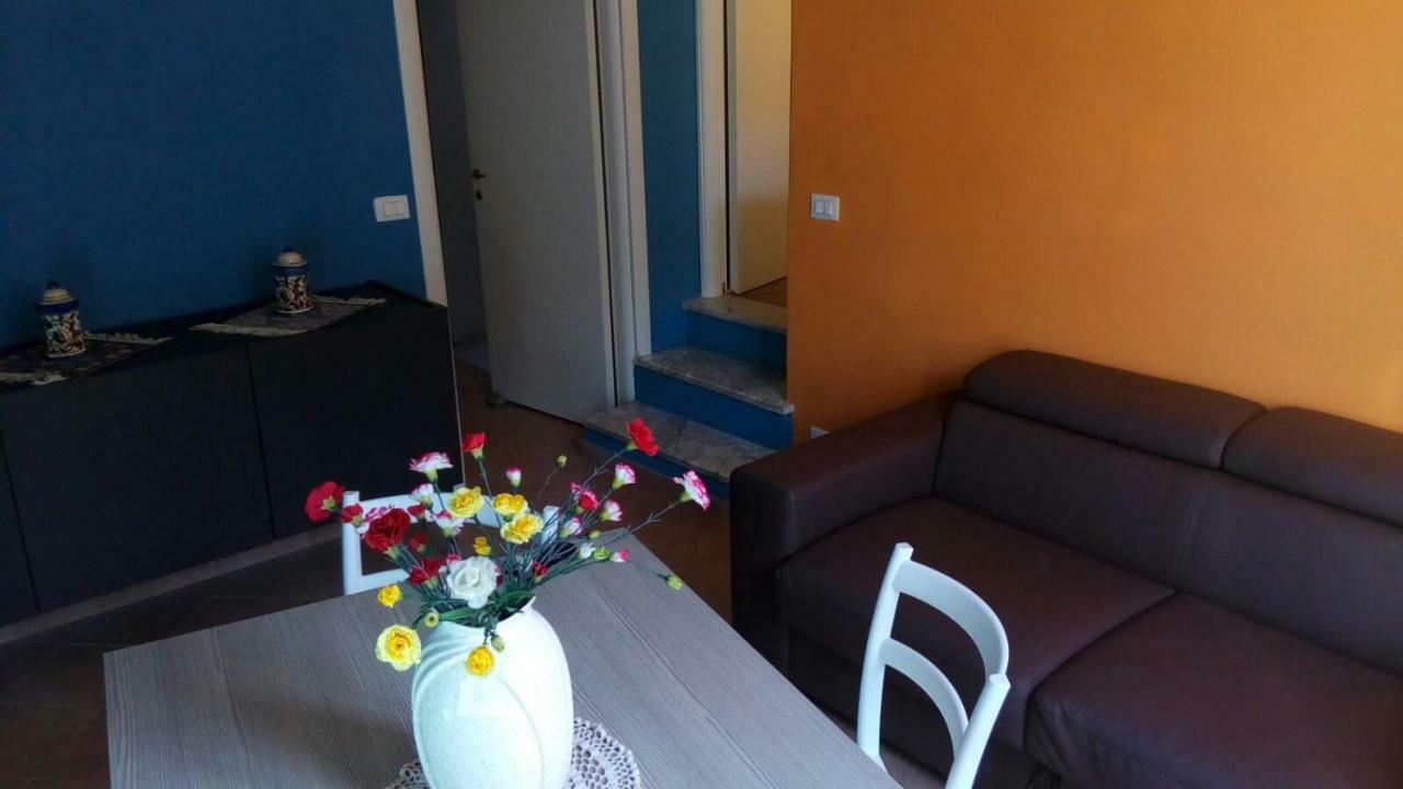 Casa Florine Lägenhet Finale Ligure Exteriör bild